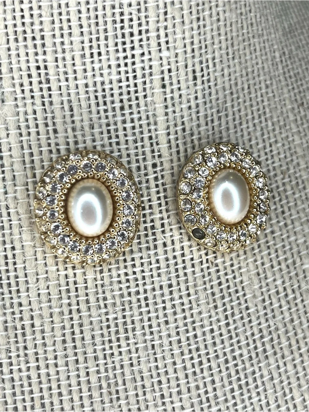 Christian Dior Gold Tone Faux Pearl Crystal Halo Stud Earrings VTG - AS IS